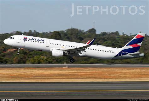 PT XPD Airbus A321 211 LATAM Airlines Gabriel Melo JetPhotos