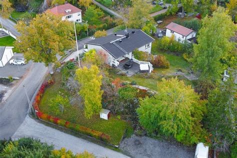 Yrkesv Gen I Stuvsta Huddinge Kommun Villa Till Salu Hemnet