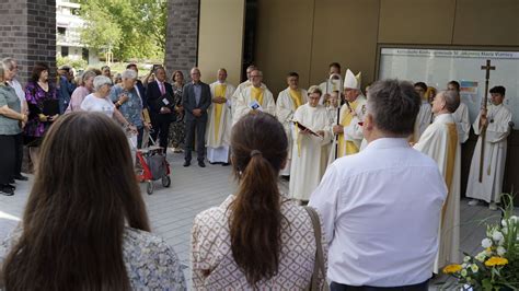 Kirchweihe und Quartiersfest in Mönchfeld Kitas der Katholischen