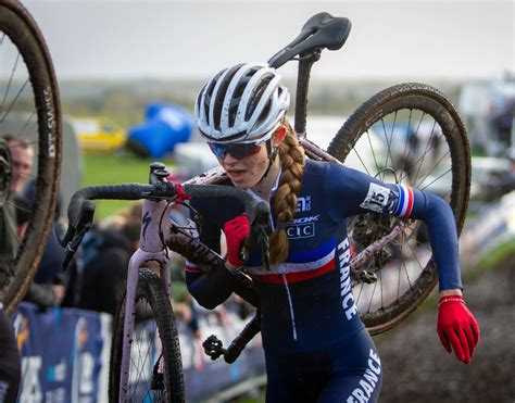 Cyclo Cross Championnats Deurope Burquier Et Debord Dans Le Coup