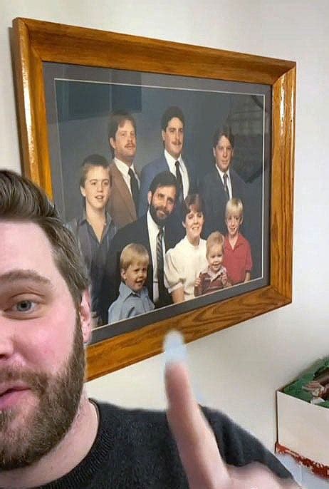 Son Uses Photoshop to 'Fix' a Family Portrait His Dad Hates | PetaPixel