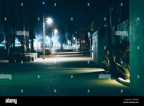 The Oceanfront Walk At Night In Santa Monica California Stock Photo