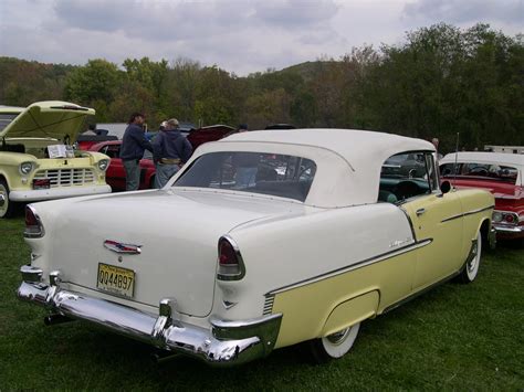 55 Chevy Bel Air 2 Tone Lots Of Nice Chrome On This Fender Flickr