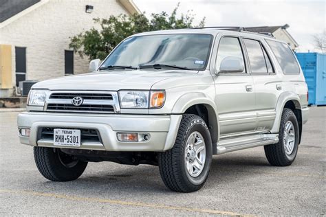 18k-Mile 2000 Toyota 4Runner Limited 4WD for sale on BaT Auctions ...