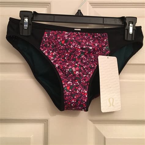 Lululemon Athletica Swim Lululemon Tidal Flow Bikini Btm Nwt 6 Reversible Poshmark
