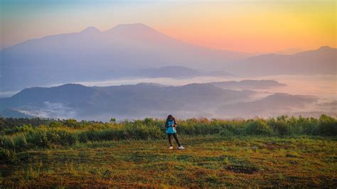 Puncak Peuyeum Negeri Atas Awannya Kota Ciamis Hiburid