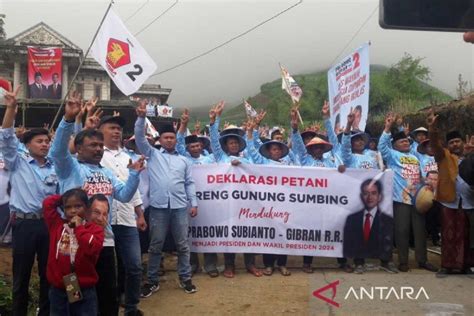 Petani Lereng Gunung Sumbing Deklarasi Dukung Prabowo Gibran Antara News