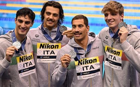 Mondiali Nuoto 2023 I Risultati Di Oggi Italia D Argento Nella 4x100