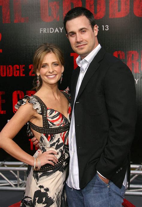 Sarah Michelle Gellar Shares Sweet Birthday Tribute To Husband Freddie ...