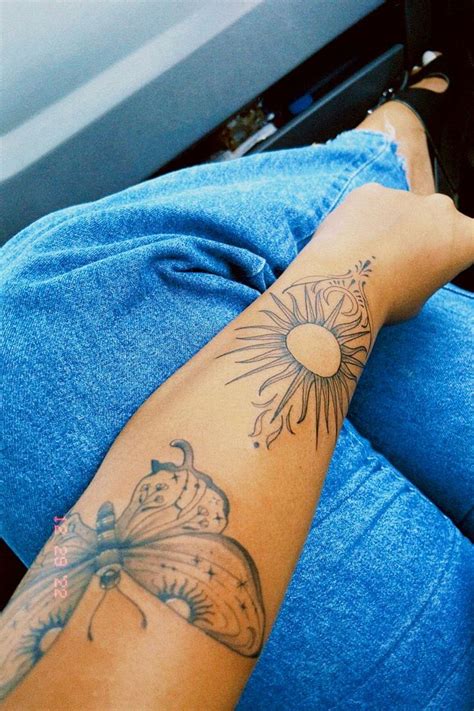 Pin On Tat Idea In 2024 Earthy Tattoos Hippie Tattoo Simplistic Tattoos