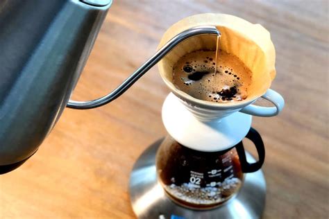 How To Make The Perfect Pour Over Coffee With The Hario V60 Specialty Coffee Blog Pull And Pour