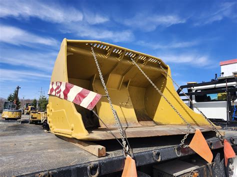 CAT R2900 Scoop Bucket Tim McDowell Equipment Ltd