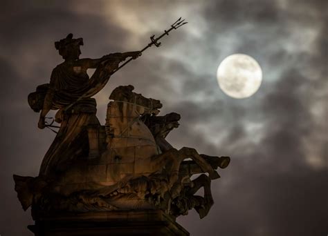 Here’s how the ‘super blood wolf moon’ eclipse looked across the world ...