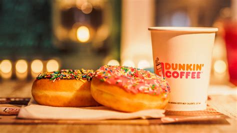 Why Dunkins Donuts Taste Different At Every Store According To Staff