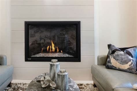 Natural Gas and Propane Fireplace Conversion | Montigo