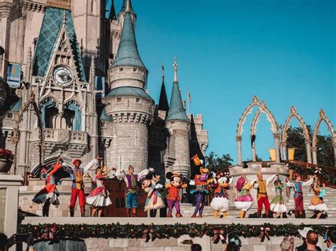 Must See Shows At Walt Disney World You Cannot Miss These