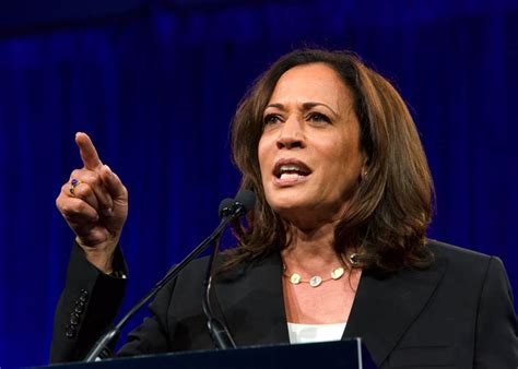 Kamala Harris Called For Federal Oversight Of Twitter Removal Of Trump