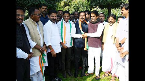 Brs Mp And Ttd Board Member Join Congress Latest News India