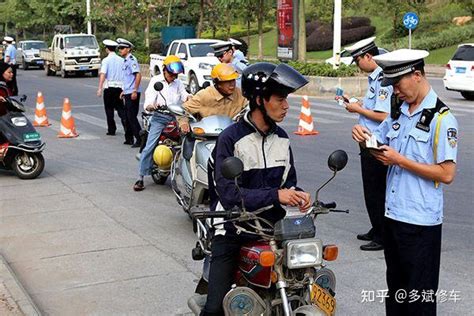 12月起两轮、三轮电动车、老年代步车严查加紧，几个违章要注意 知乎