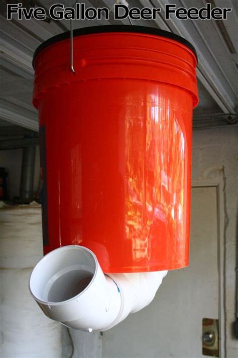 Deer Feeder | Five Gallon Ideas