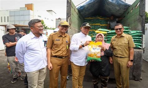 Operasi Pasar Murah Di Bandung Diklaim Jadi Solusi Kenaikan Harga