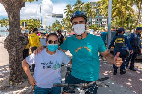 JHC entrega ciclofaixa Maceió é Massa que vai funcionar aos domingos na