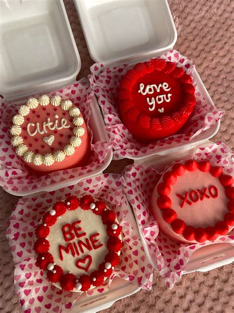 Bento Box Cakes Valentines Cakes And Cupcakes Mini Valentine