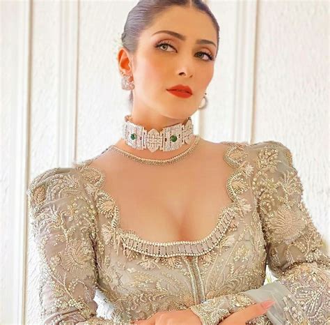 Ayeza Khan Hot Ayeza Khan Latina Beauty Celebrity Pictures