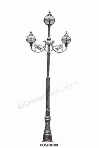 Elizabeth Cast Iron Lamp Post With Bracket And Light At 7814500 Inr In