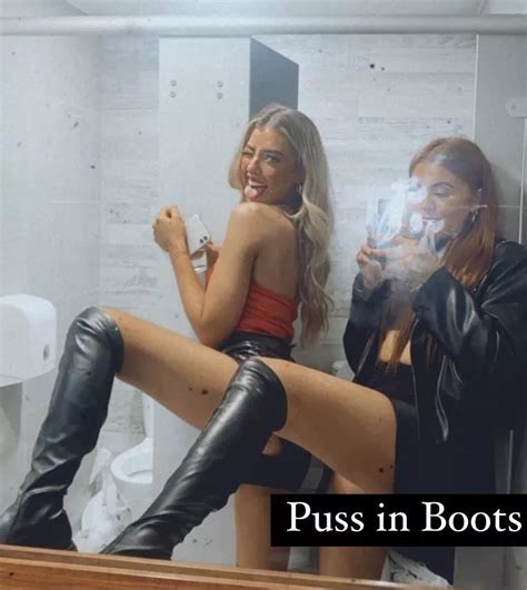 We Wore Matching Fuck Me Boots Nudes Collegesluts NUDE PICS ORG