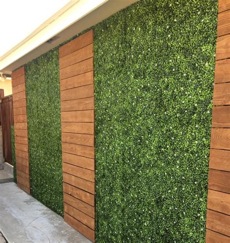 Pp Green Artificial Grass Wall For Decoration At Rs 50 Sq 40 OFF