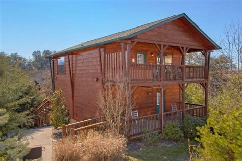 3 Bedroom Pet Friendly Cabin In Pigeon Forge Near Dollywood