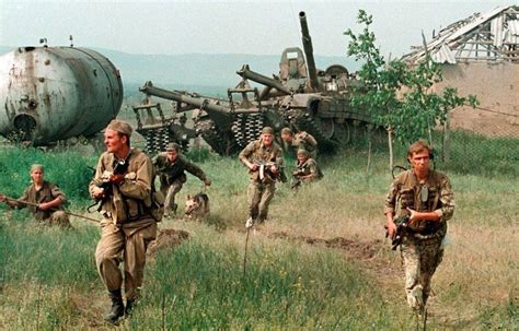 The First Chechen War In The Photo Of Alexander Nemenova — Encyclopedia