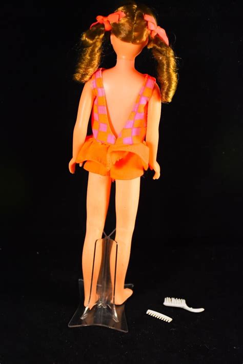 Vintage Skipper Doll Brunette With Sausage Curl Tnt Bendable Leg