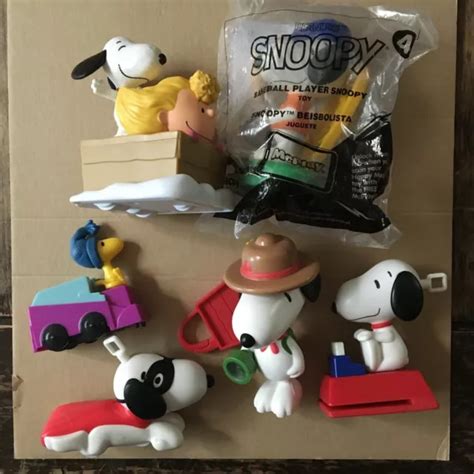 PEANUTS SNOOPY WOODSTOCK Charlie Brown RED BARON McDonald S Happy Meal