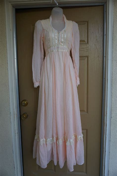 Gunne Sax Size Small Prairie Dress S S Lace Maxi Pink With Corset