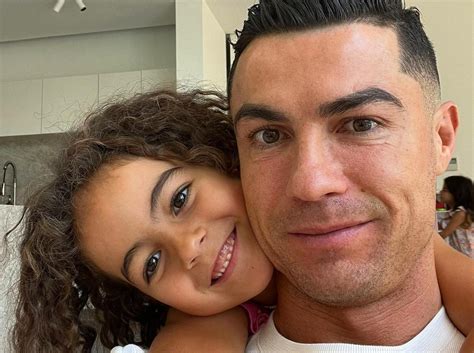 Cristiano Ronaldo Wishes His Daughter Alana 7 Happy Birthday Photo