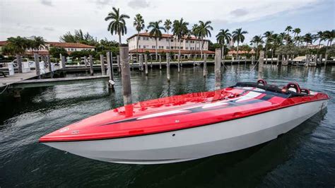This Cigarette Racing Speedboat With 1040 Hp Could Be Yours