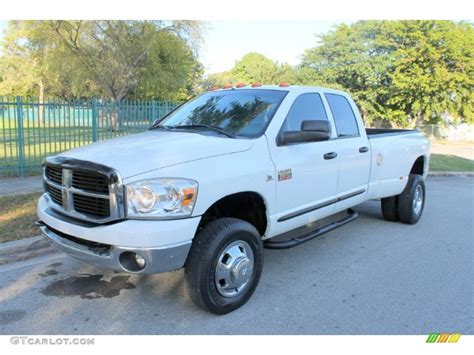 2007 Bright White Dodge Ram 3500 Slt Quad Cab 4x4 Dually 75123303 Photo 13