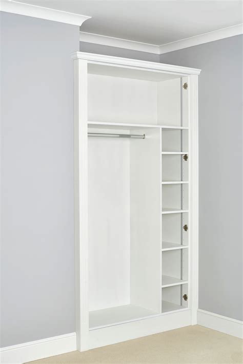 How To Build A Fitted Wardrobe In An Alcove With Sliding Doors