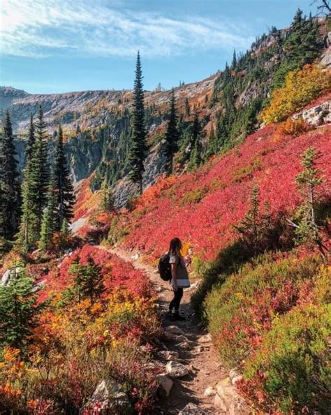 Best Fall Hikes In Washington Wandering Backpack