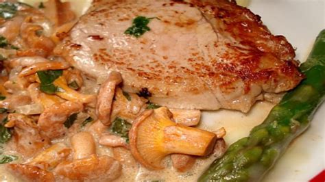 Paupiettes De Veau Sauce Aux Girolles Et Ch Taignes Toutes Recettes