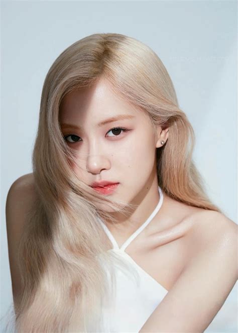 Blackpink RosÉ S R Becomes The First Album From A Korean Female Artist To Surpass 700