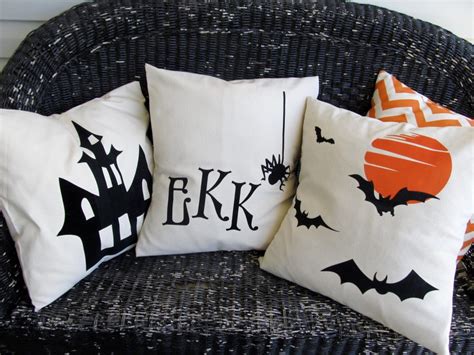 Halloween Pillow covers - Crazy4Embroidery.com