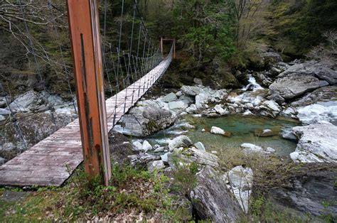 お手軽秘境探検隊 ～ニッポンの絶景スポットレビュー～ 水の存在を忘れる透明感 ～瀬戸川渓谷～