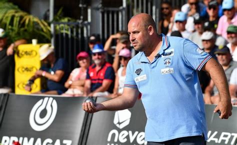 Pas de sixième victoire dans le plus grand concours de pétanque du