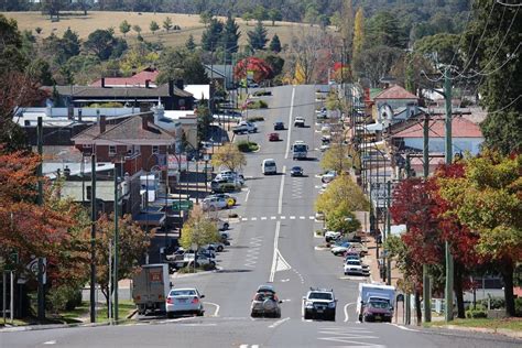 Uralla Shire Directory and Map Uralla Visitor Information Centre