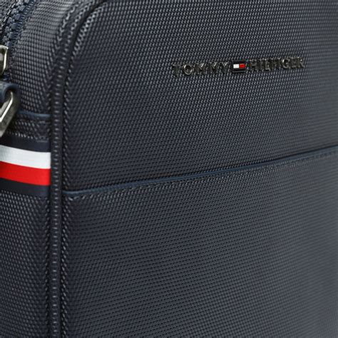 TOMMY HILFIGER TORBA ESSENTIAL PIQUE MINI REPORTER Kolor Granatowy