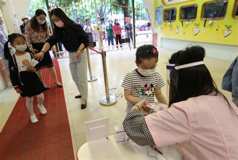 南京幼儿园复学了 大班的孩子有序入园江南时报