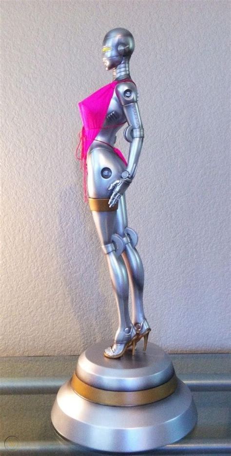 Hajime Sorayama Sexy Robot 001 Figure Limited Edition Of 400 1823602832